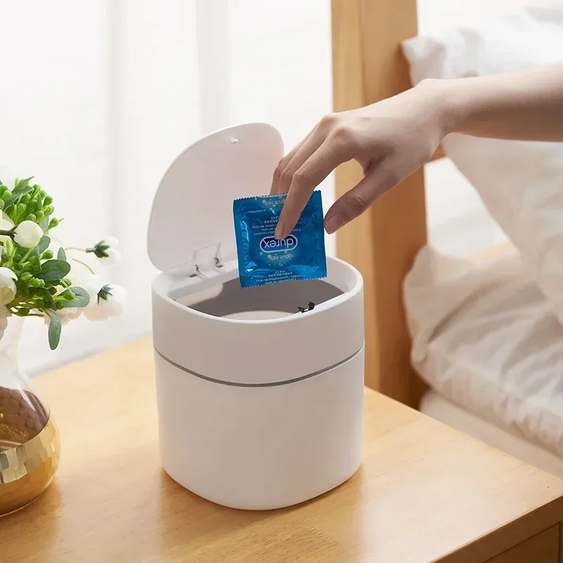 Mini Small Waste Bins Desktop  - Home Bathroom Trash Can recension och pris